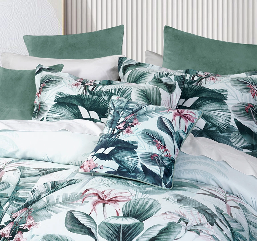Abbey 43x43cm Filled Cushion Green