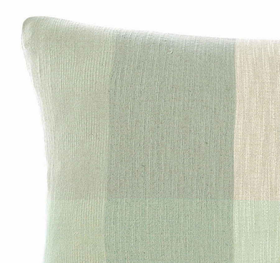 Alia 40x60cm Filled Cushion Pistachio