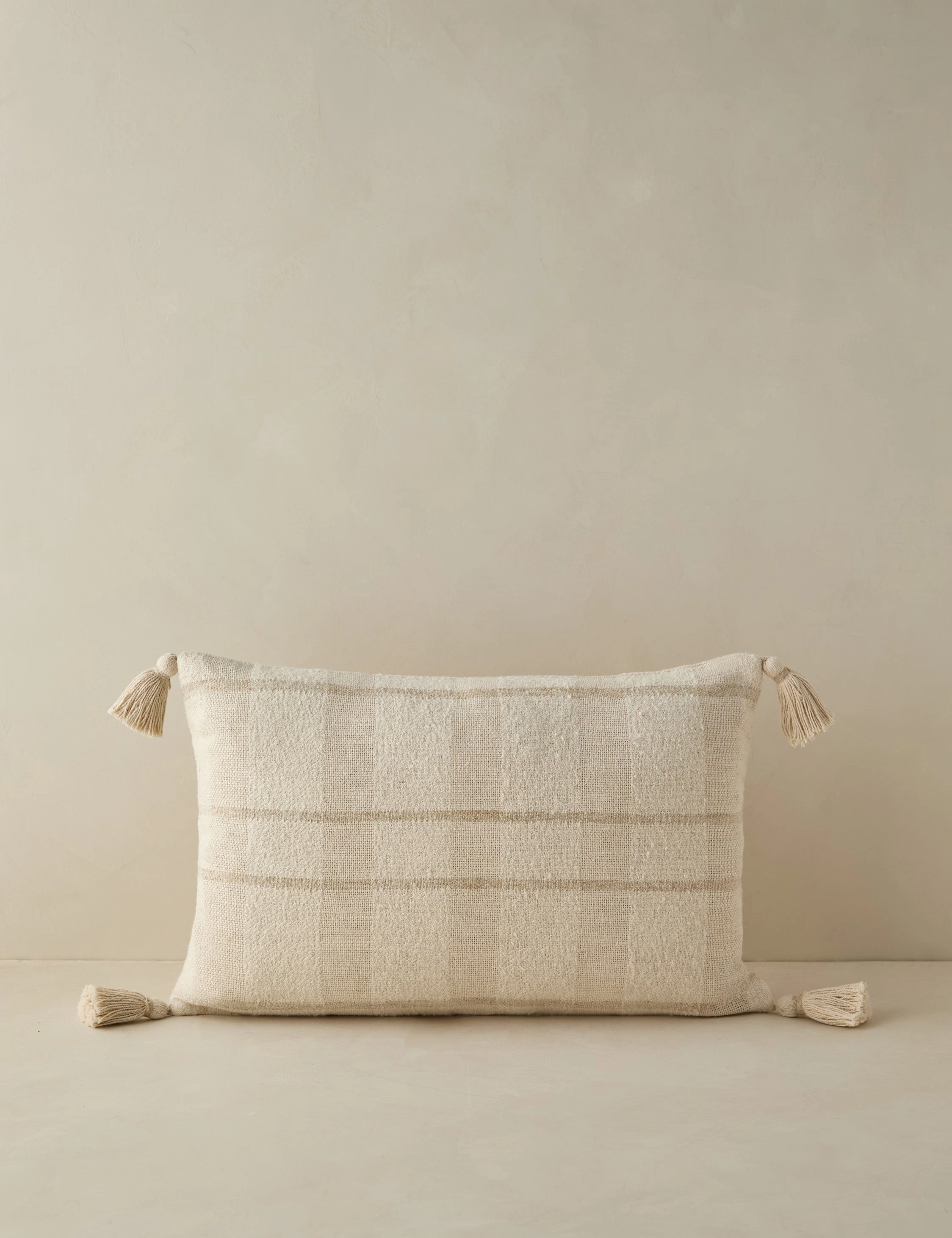 Alira Pillow