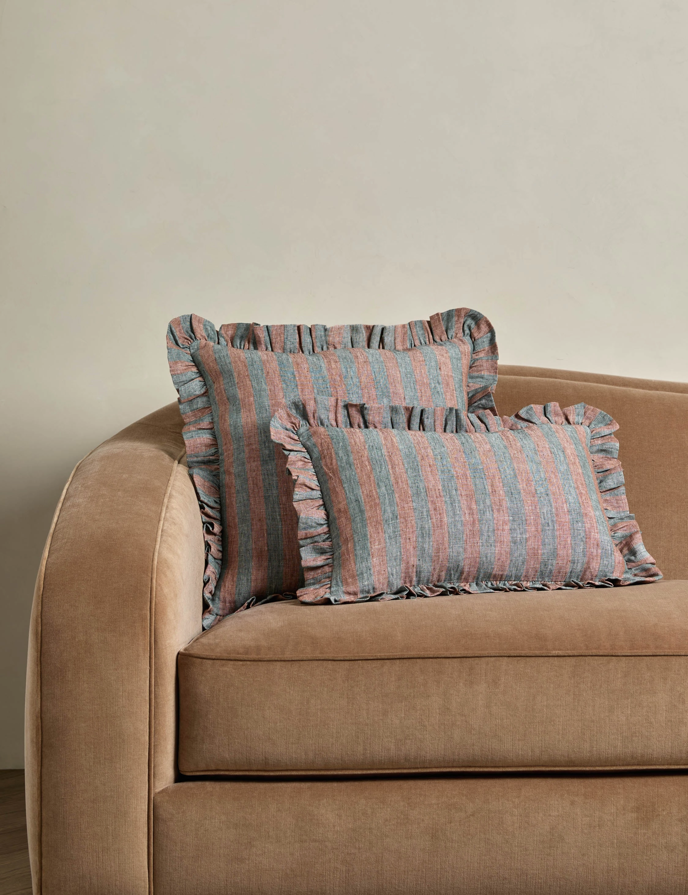 Amaroso Linen Ruffle Pillow