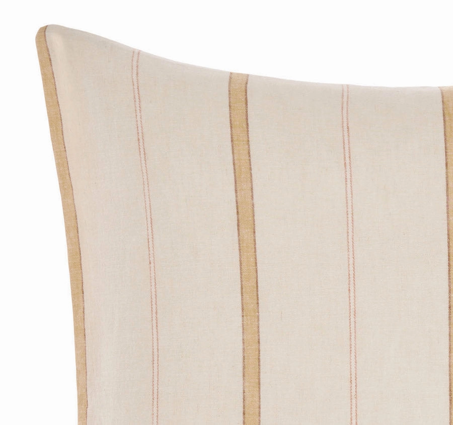 Cae 48x48cm Filled Cushion Natural