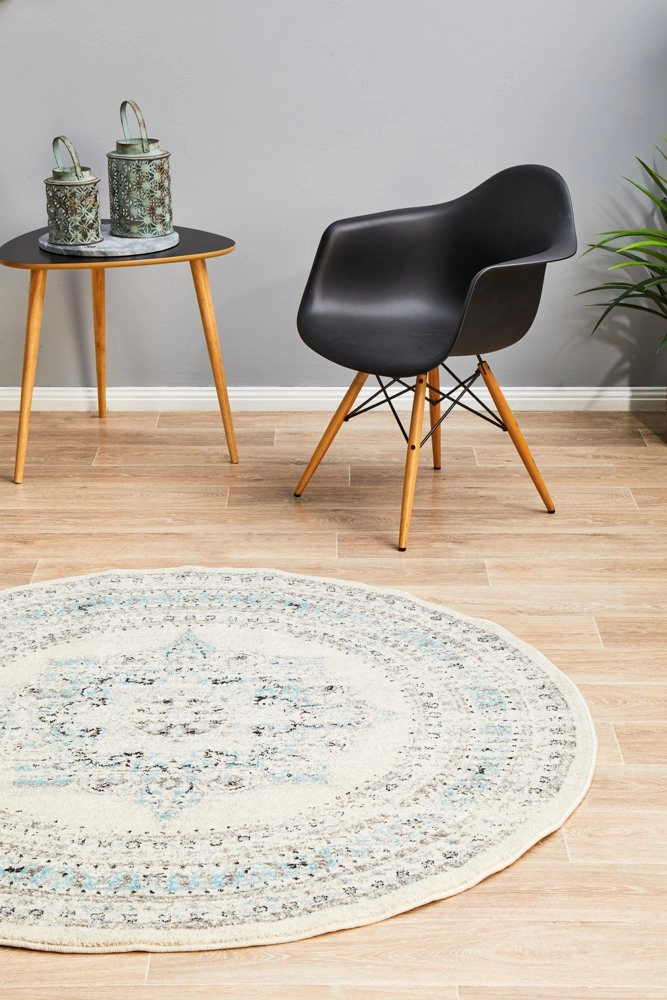Century 922 Round Rug (White) by Rug Culture