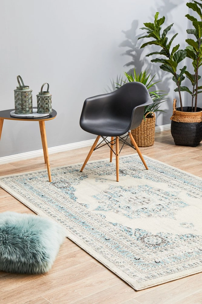 Century 922 Rug (White) by Rug Culture