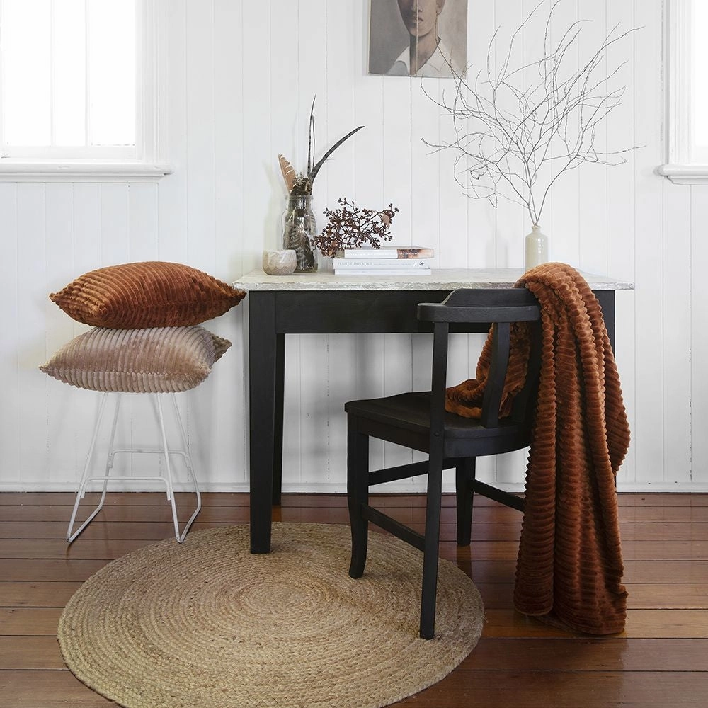 Channel Cushion WOODROSE by Bambury