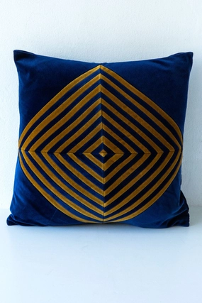 Daphne Cushion
