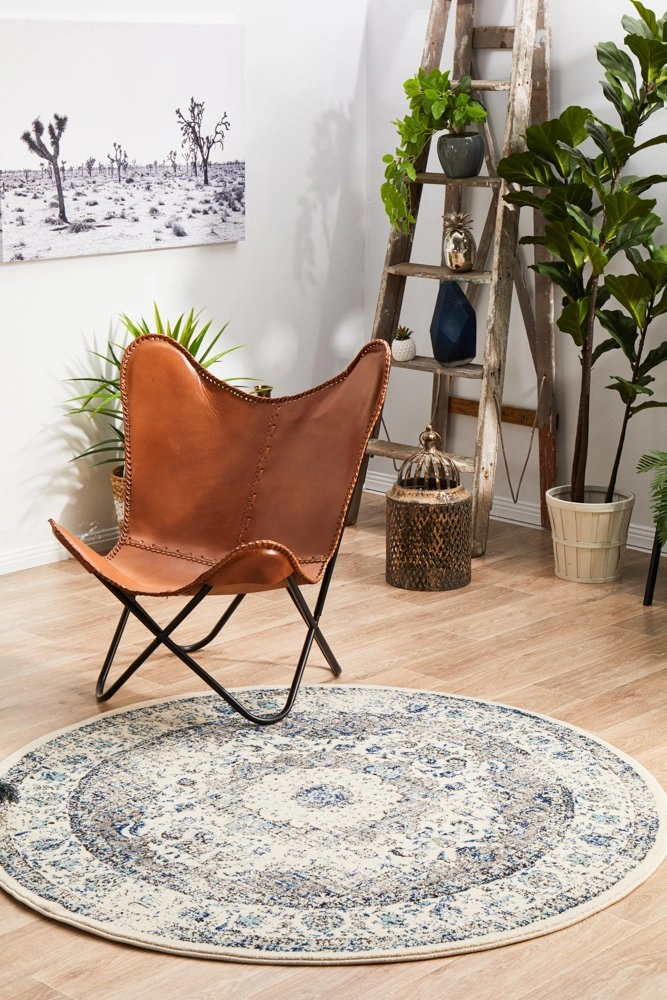 Evoke 251 Round Rug (White) by Rug Culture