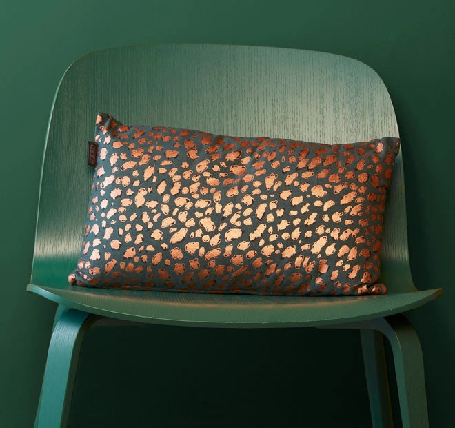 Felidea 30x50cm Filled Cushion Green