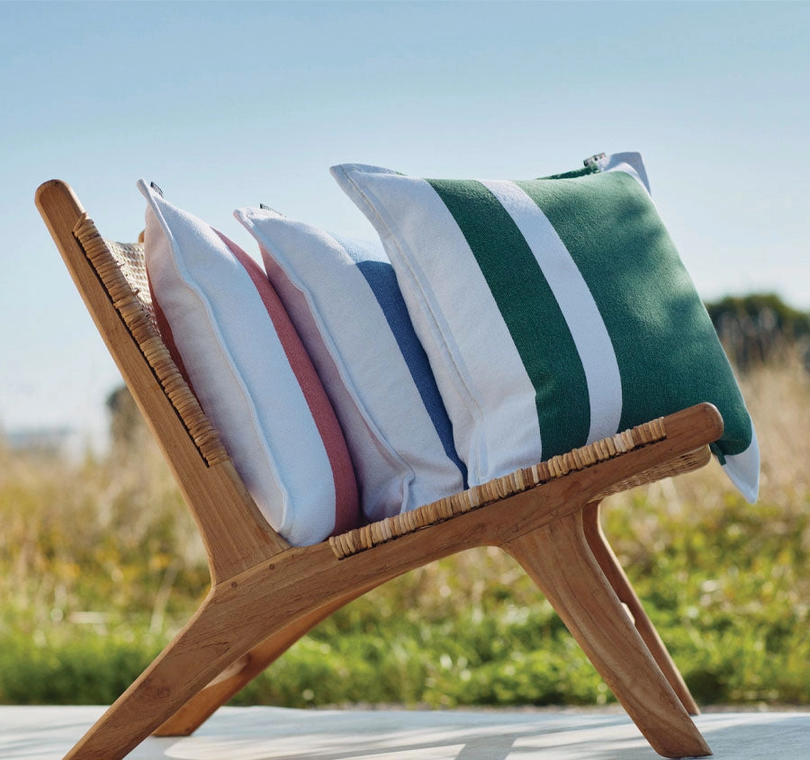 Irregular Stripe 50x50cm Filled Cushion Green and White