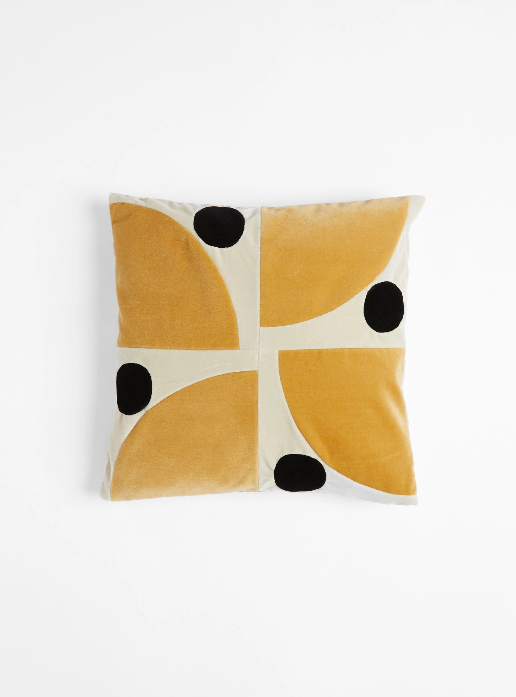 Josefine Cushion