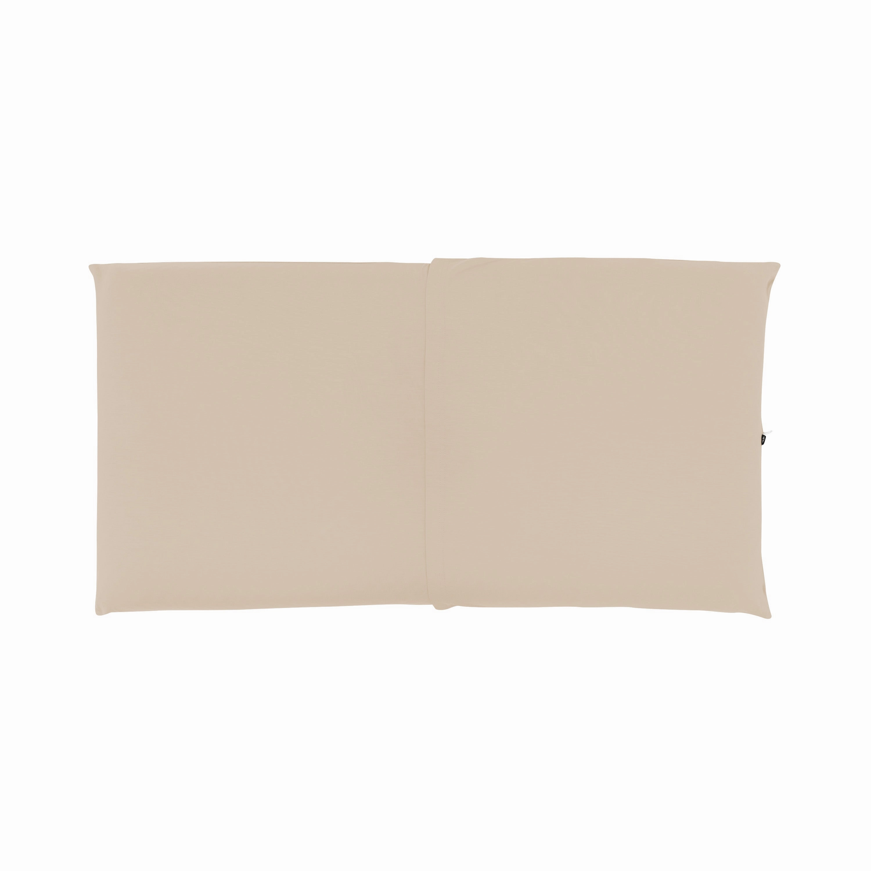 King Pillowcase in Almond