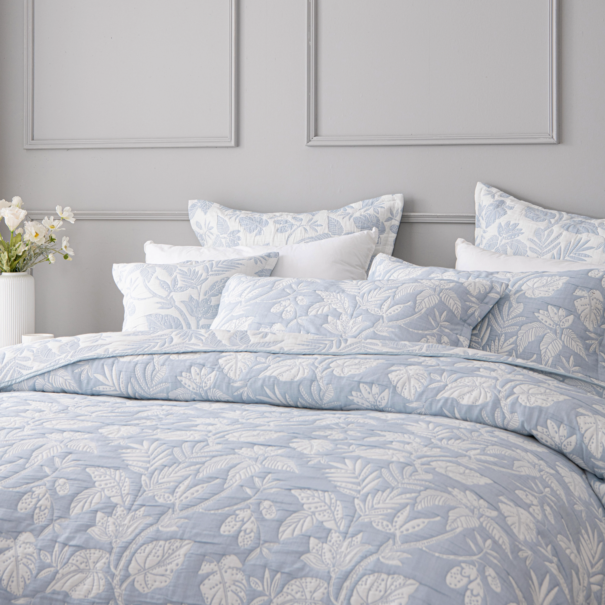 Laurieton Blue Bedspread Set By Bianca