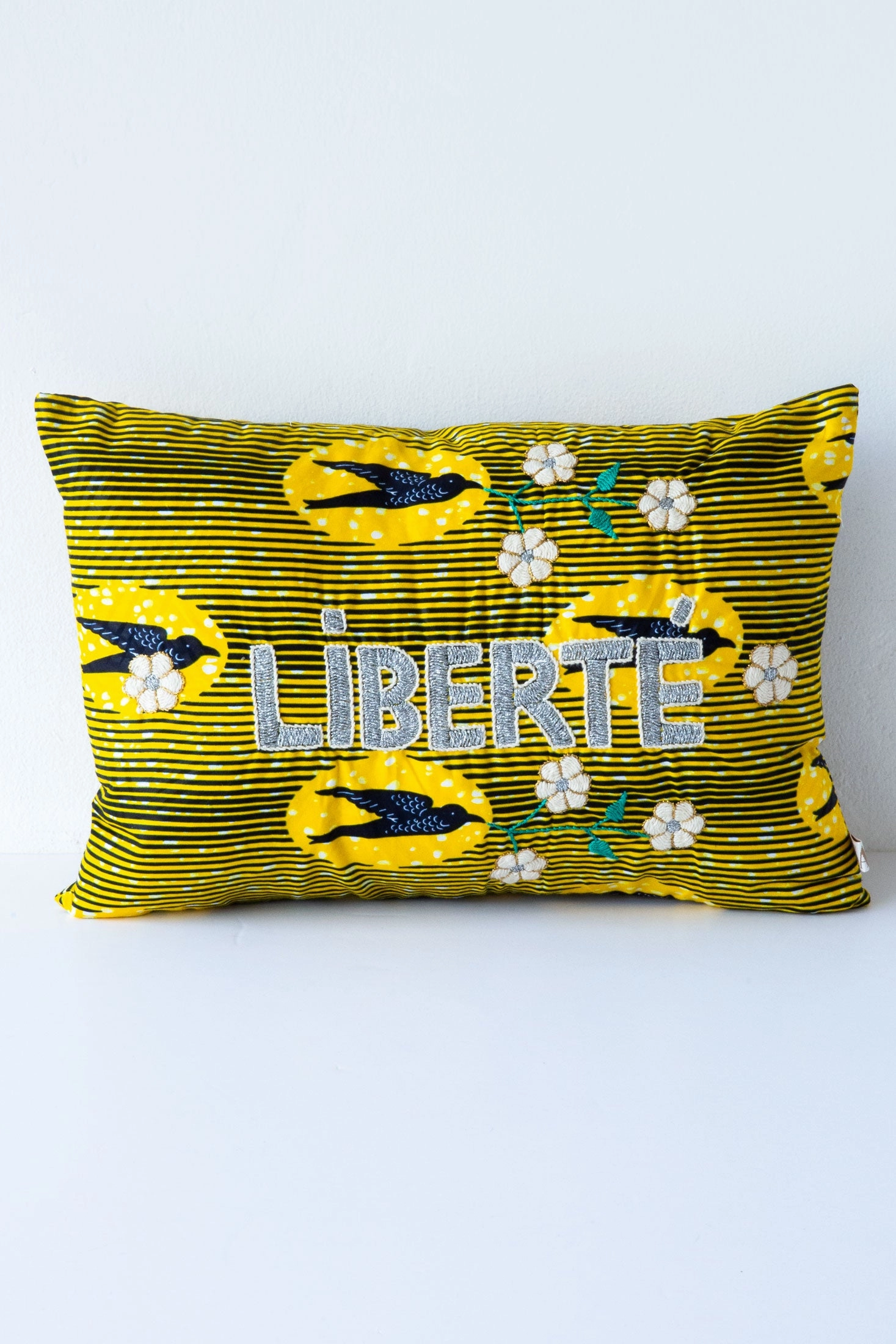 Liberte Birds Cushion
