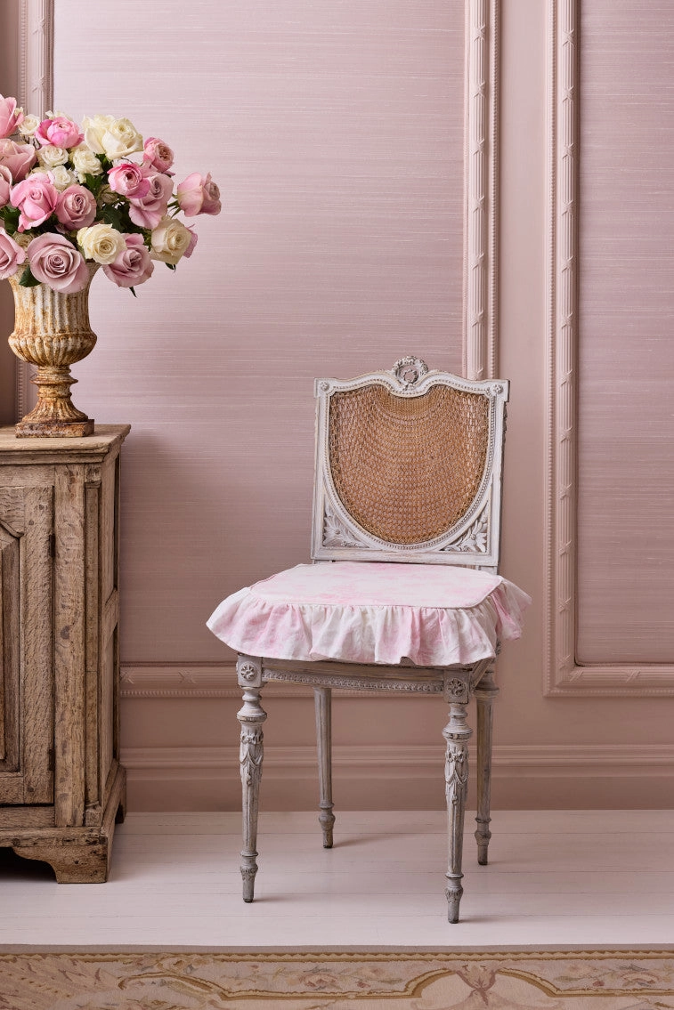 Linen Ruffle Seat Cushion
