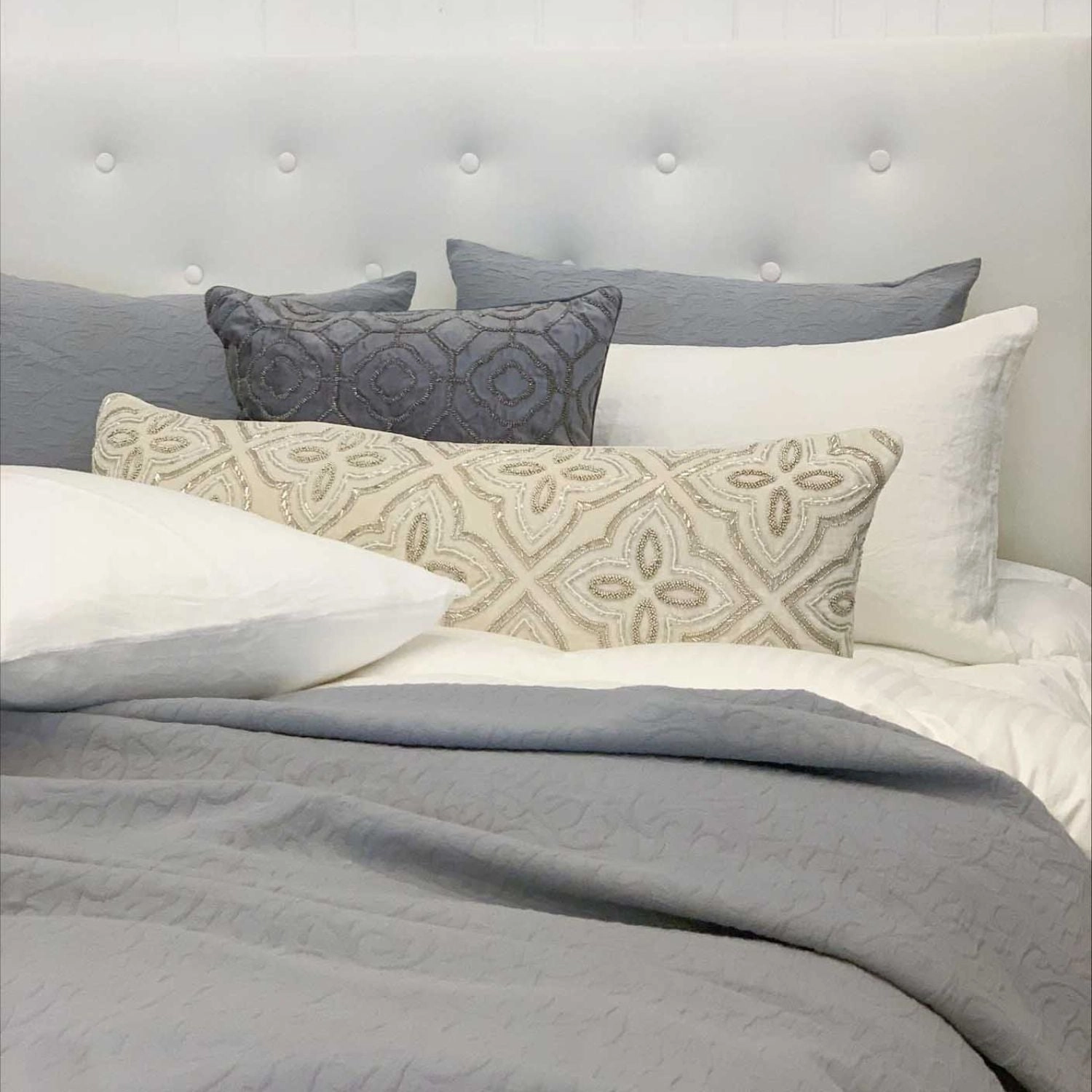 Linensmith Freya Bedspread Set Smoke