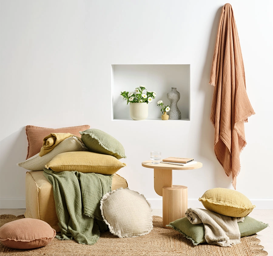 Maya 40x60cm Filled Cushion Moss