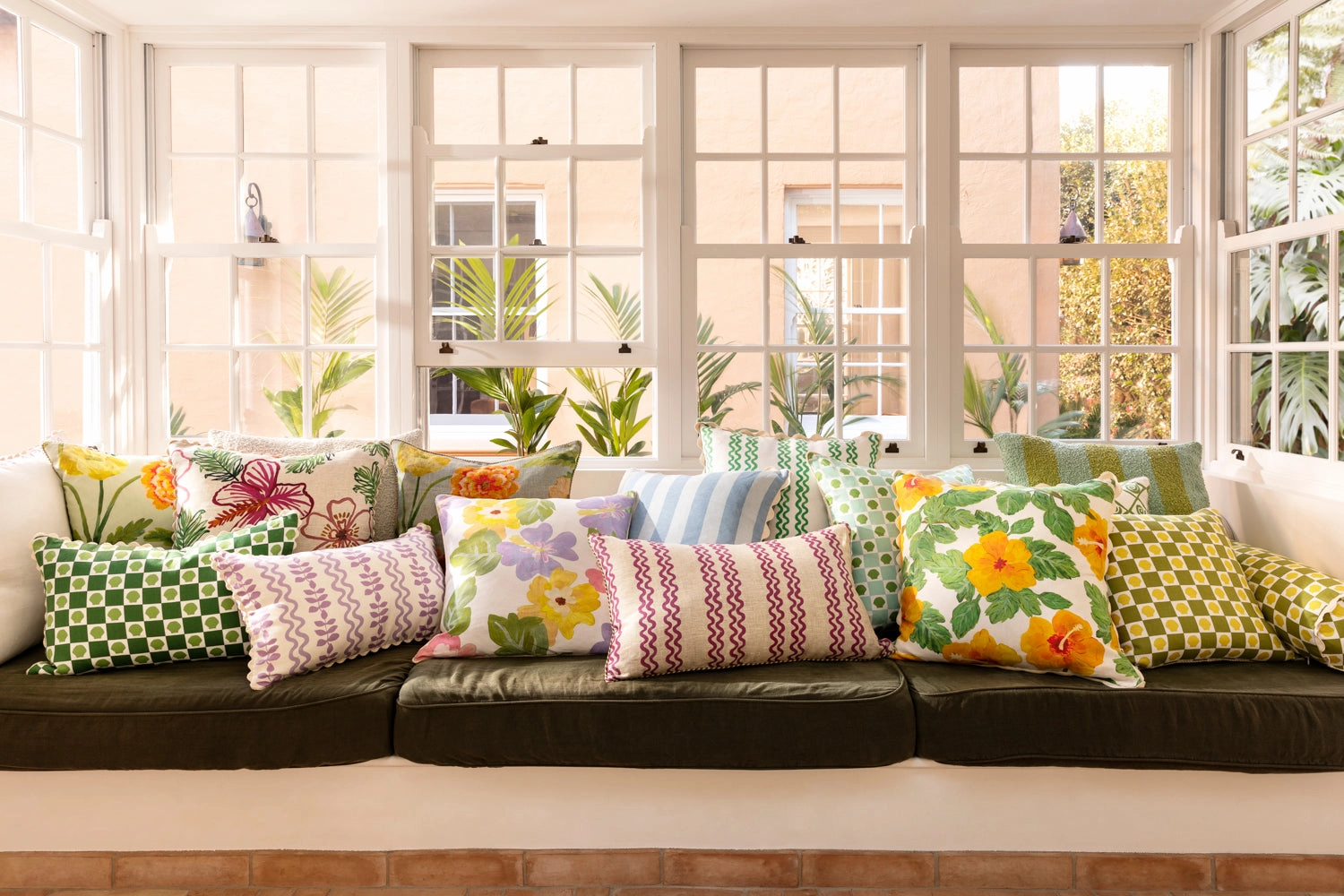 Moana Floral Cushion