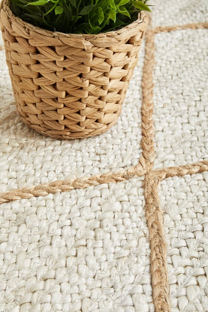 Noosa 222 Runner Rug (White) by Rug Culture