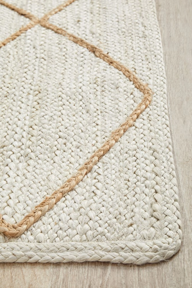 Noosa 222 Runner Rug (White) by Rug Culture