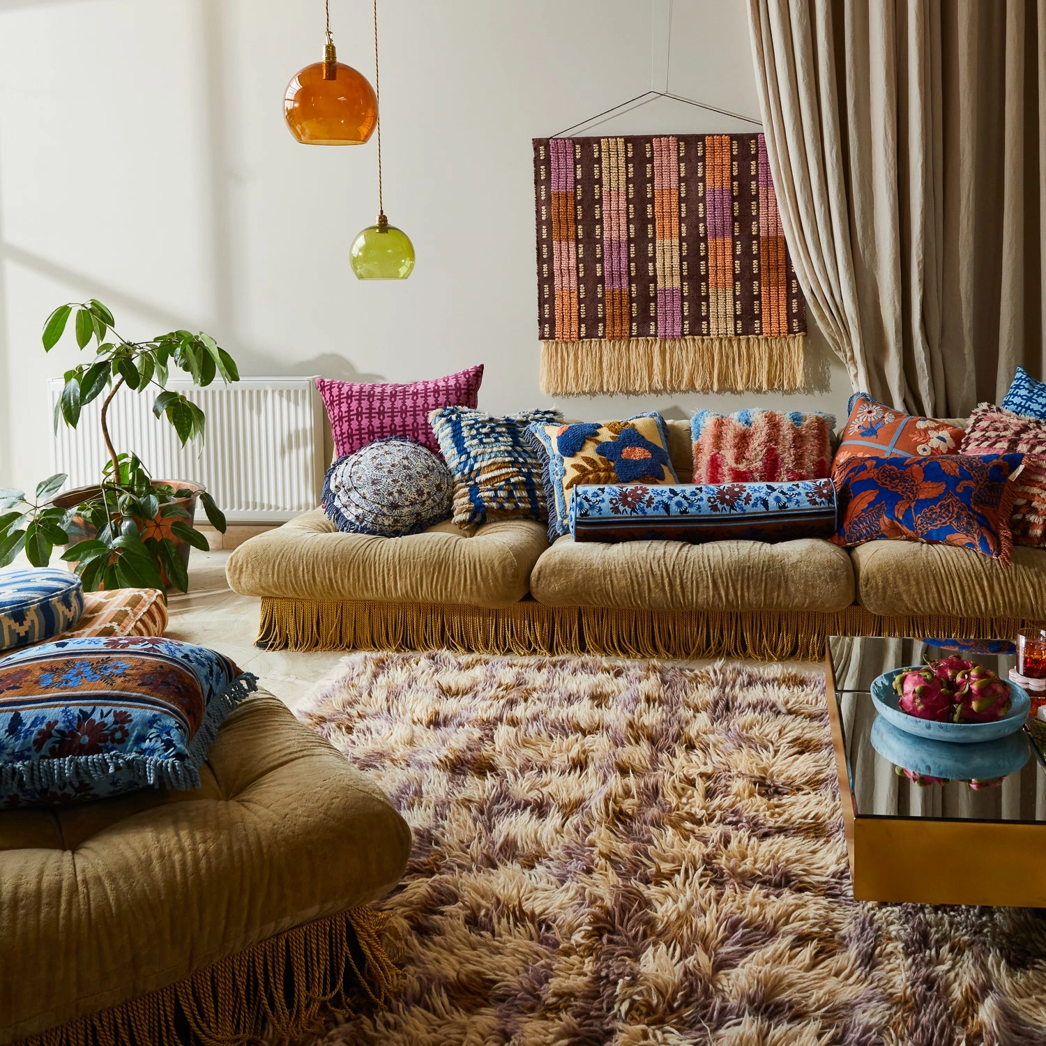 Reva Round Cushion