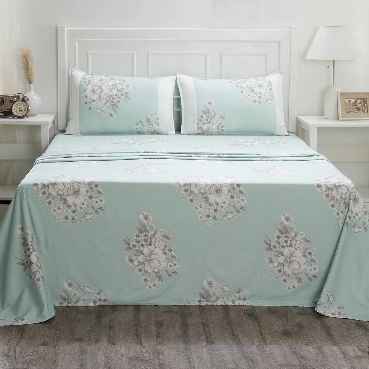 Royal Botanic Bloom Flora 200TC Aqua 100% Cotton Bed Sheet with Pillow Case