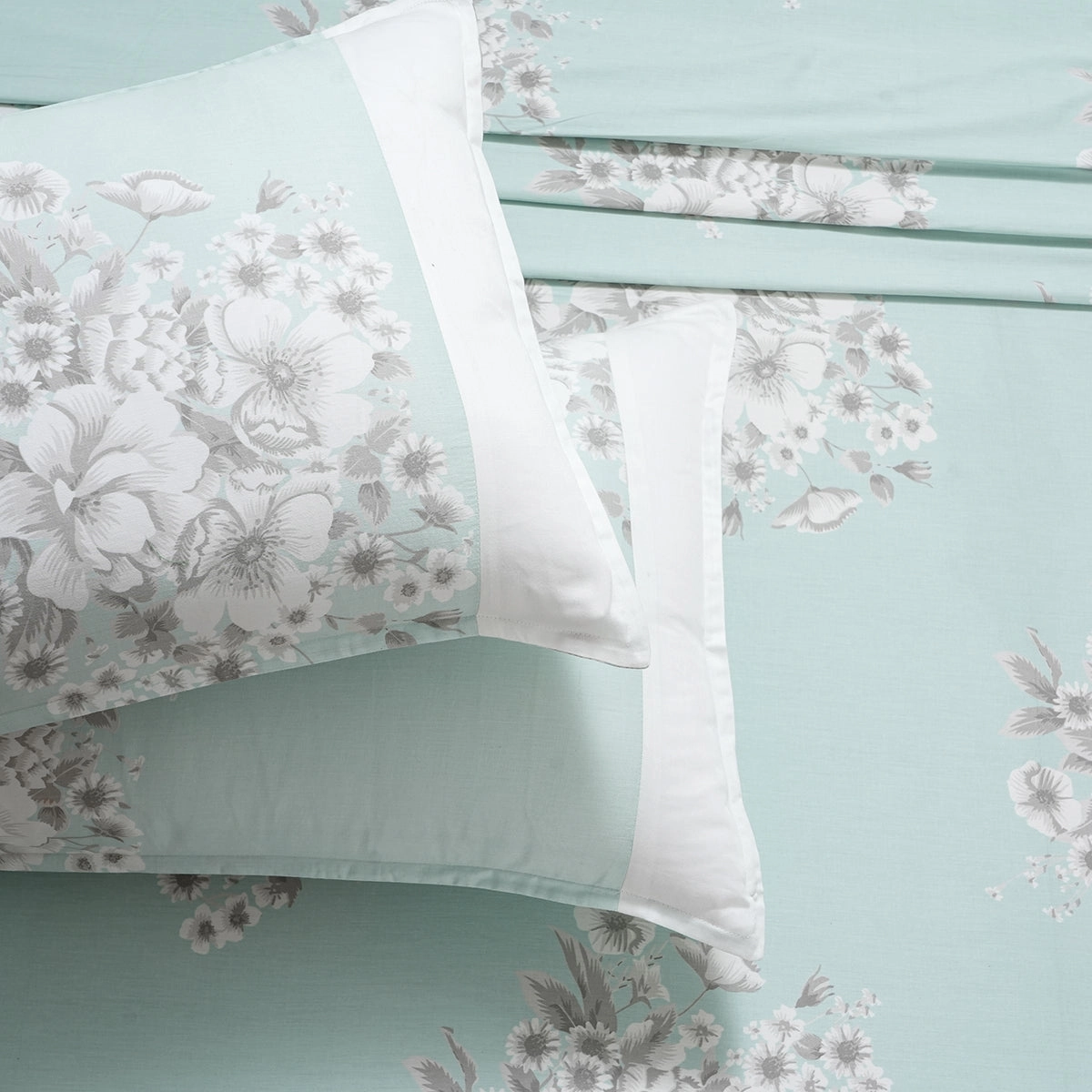 Royal Botanic Bloom Flora 200TC Aqua 100% Cotton Bed Sheet with Pillow Case