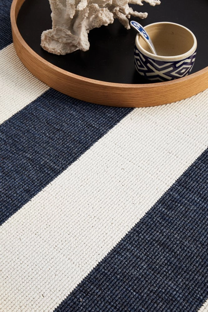 Seaside 4444 Rectangle Rug (Navy White) by Rug Culture