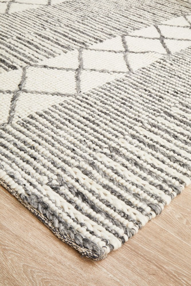 Skandi 316 Rug (Grey) by Rug Culture