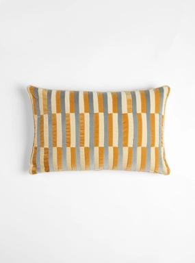 Thea Cushion