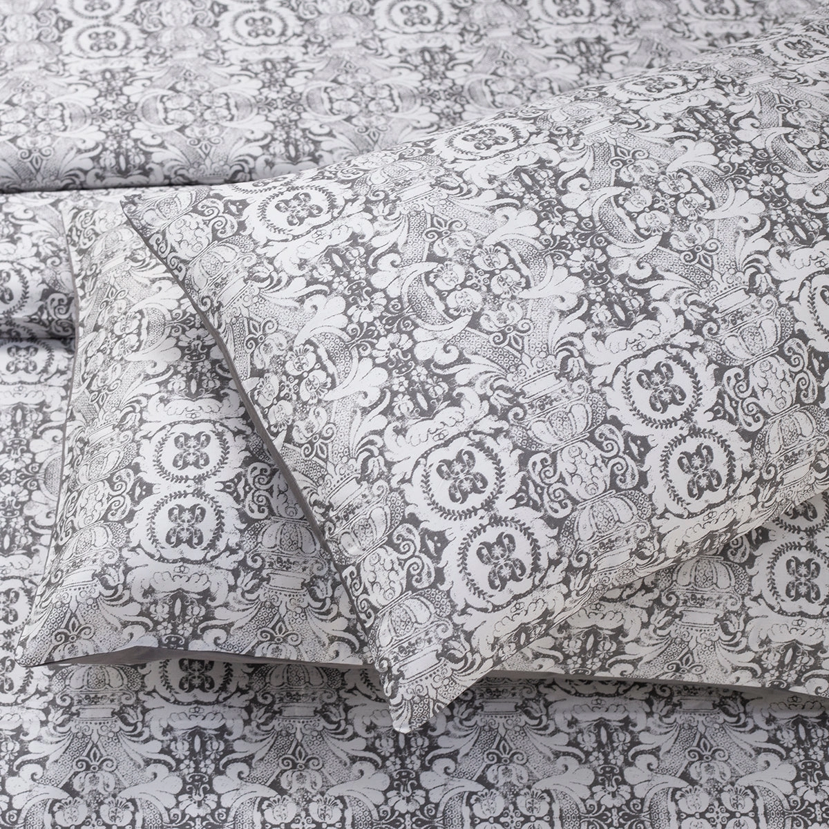 Tranquil Serenity Ellis 100% Cotton Printed Grey Pillow Case Set Of 2