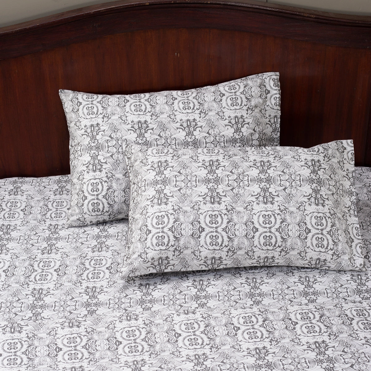 Tranquil Serenity Ellis 100% Cotton Printed Grey Pillow Case Set Of 2