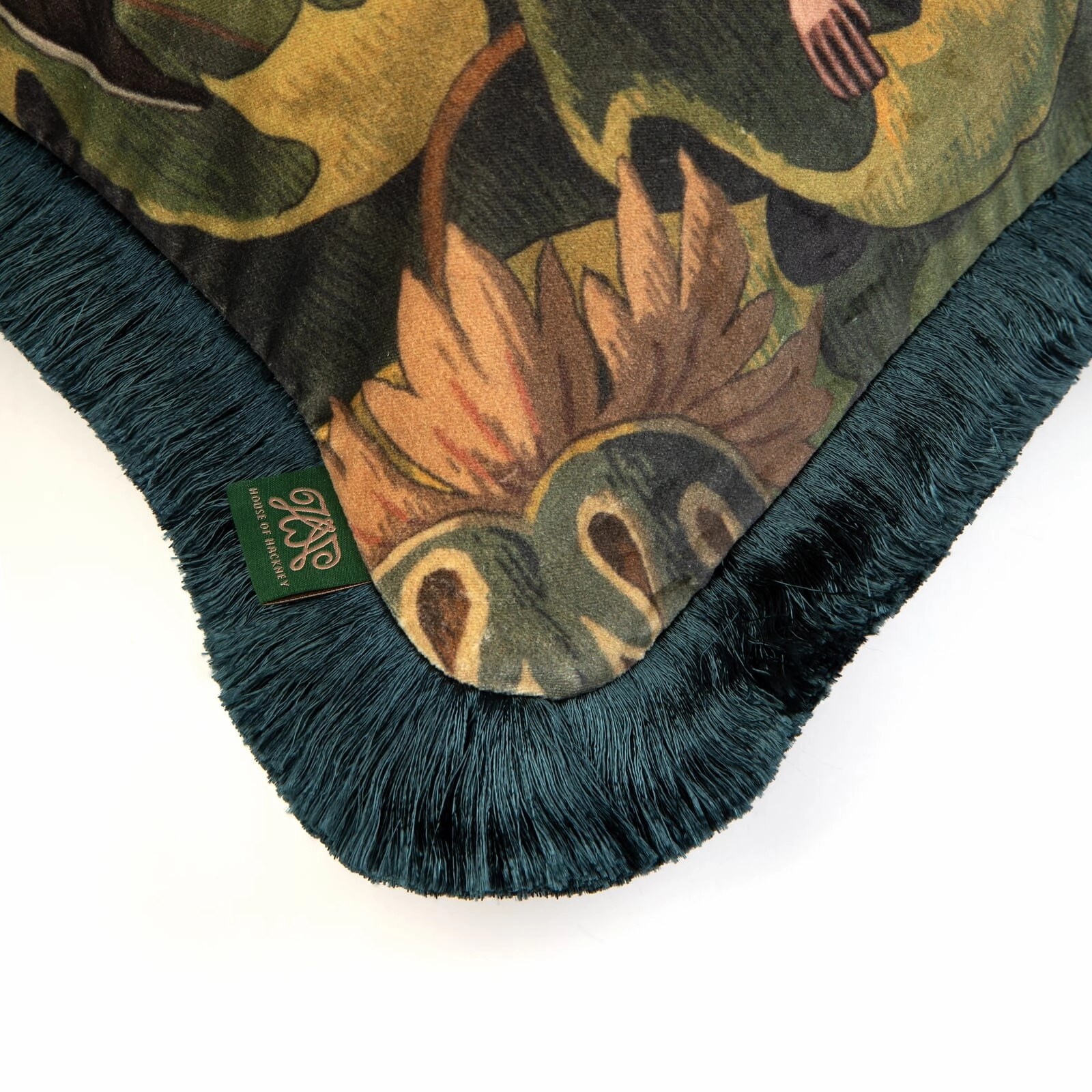 VESPERTINE Medium Fringed Velvet Cushion - Verde
