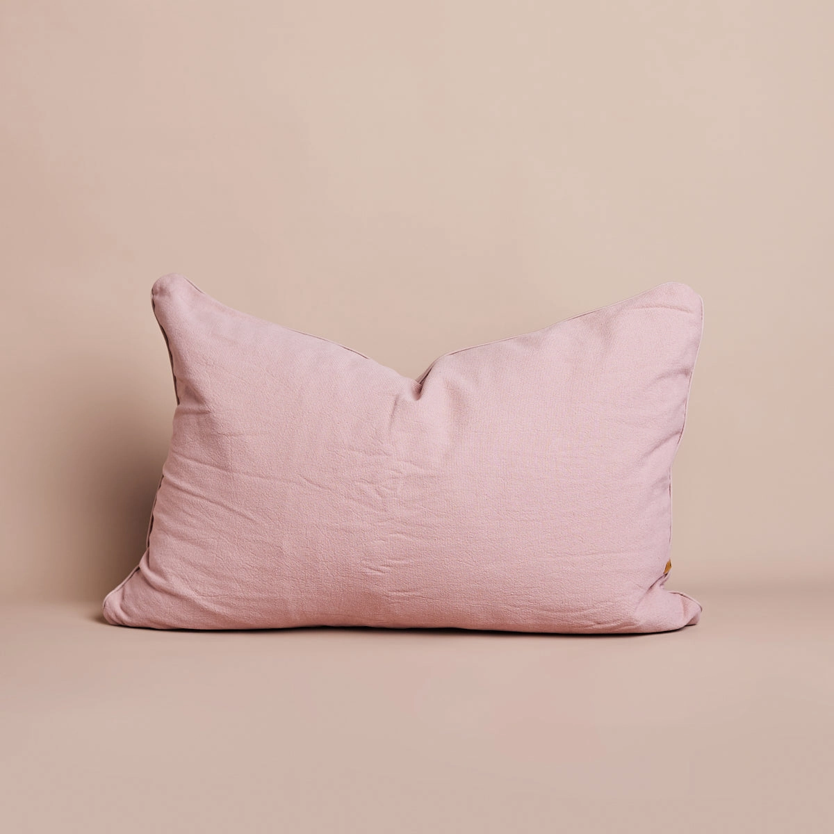 Vintage Wash Cushion | Guava w Piping